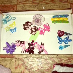 Hair bows and hair clips
